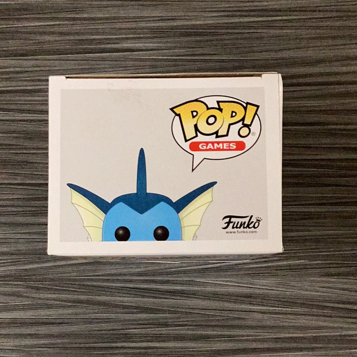 Funko POP! Games: Pokemon - Vaporeon (Diamond)(2021 Spring Convention)(Damaged Box) #627