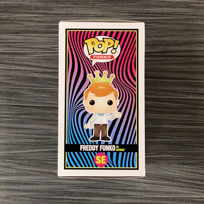 Funko POP! Freddy Funko As Batman (Blacklight Battle)(4000 PCS)(Damaged Box)[D] #SE