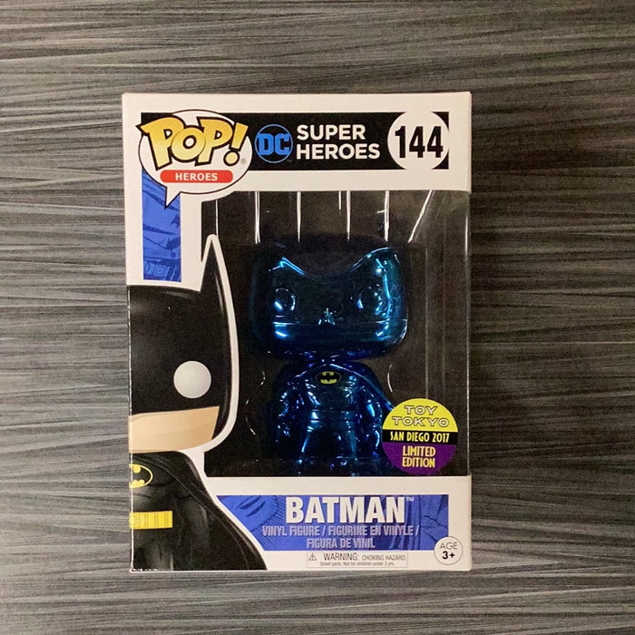 Funko POP! Heroes: DC Super Heroes - Batman (2017 Toy Tokyo)(Damaged Box) #144