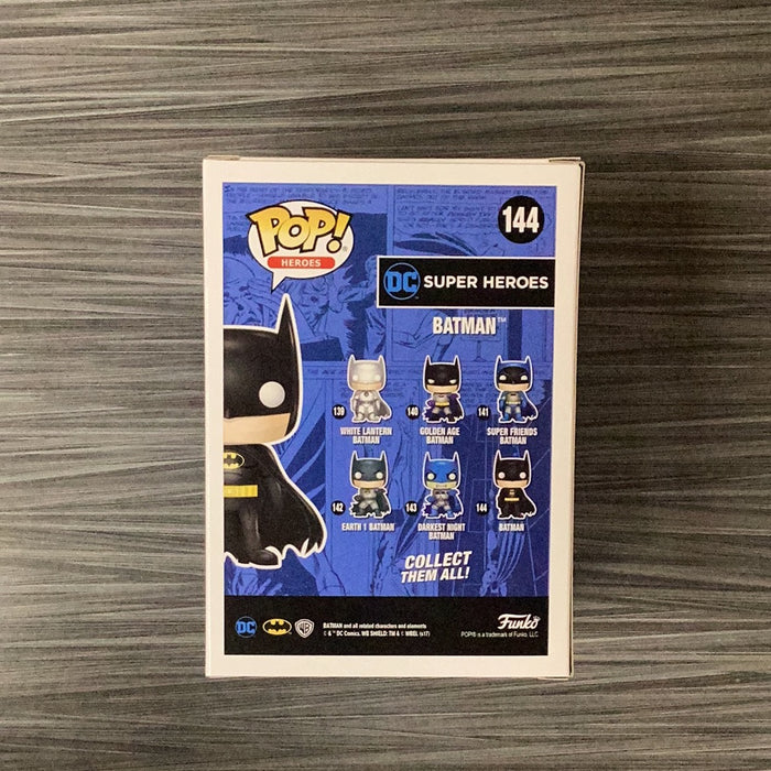 Funko POP! Heroes: DC Super Heroes - Batman (2017 Toy Tokyo)(Damaged Box) #144