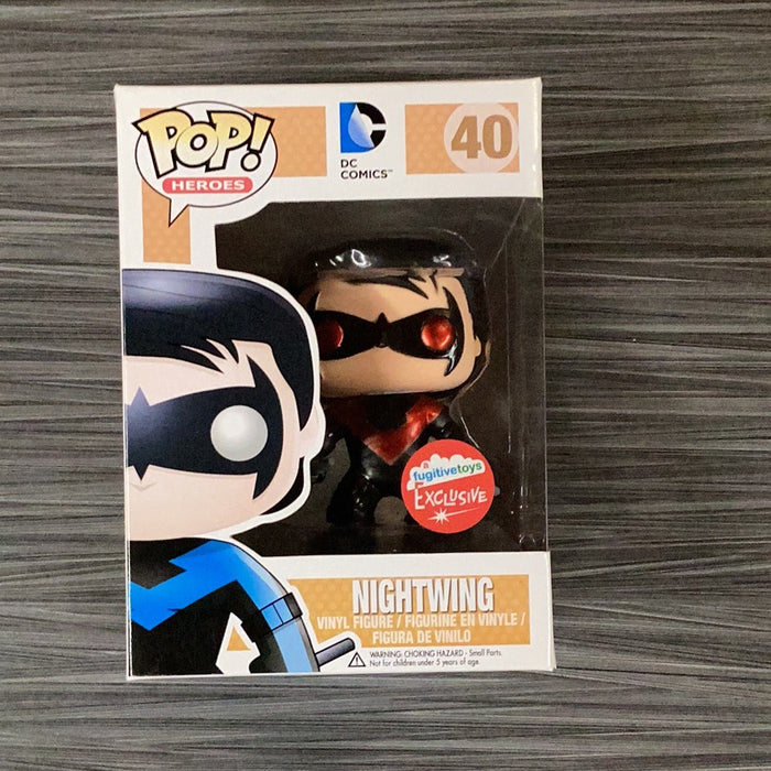 Funko POP! Heroes: DC Comics - Nightwing (Fugitive Toys)(Metallic)(Damaged Box) #40