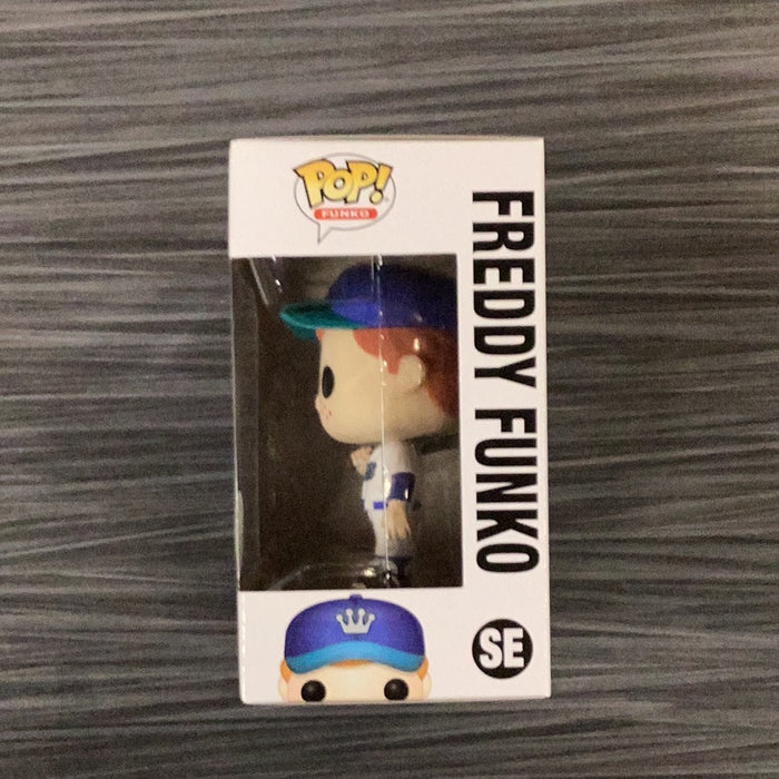 Funko POP! Freddy Funko (Baseball)(White Jersey)(2018 Spring Convention)(1000 PCS)(Damaged Box) #SE