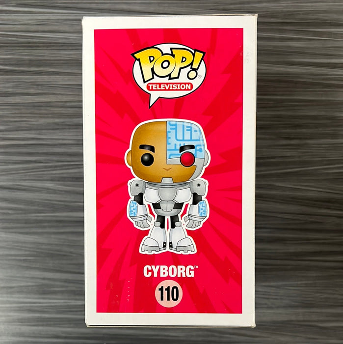 Funko POP! Television: Teen Titans GO! Cyborg (Walmart)(Damaged Box) #110