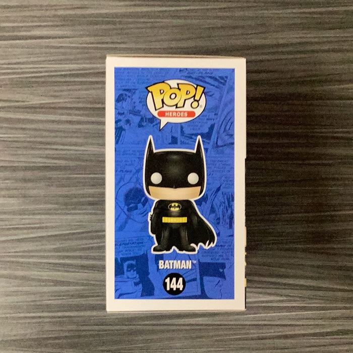 Funko POP! Heroes: DC Super Heroes - Batman (2017 Toy Tokyo)(Damaged Box) #144