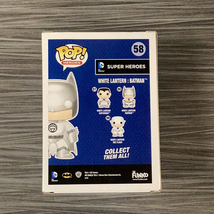 Funko POP! Heroes: Super Heroes - White Lantern: Batman (GiTD)(Fugitive Toys)(Damaged Box)[A] #58