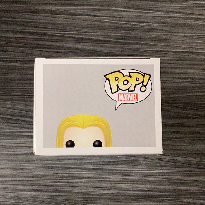 Funko POP! Marvel: Avengers - Thor (Damaged Box) #12