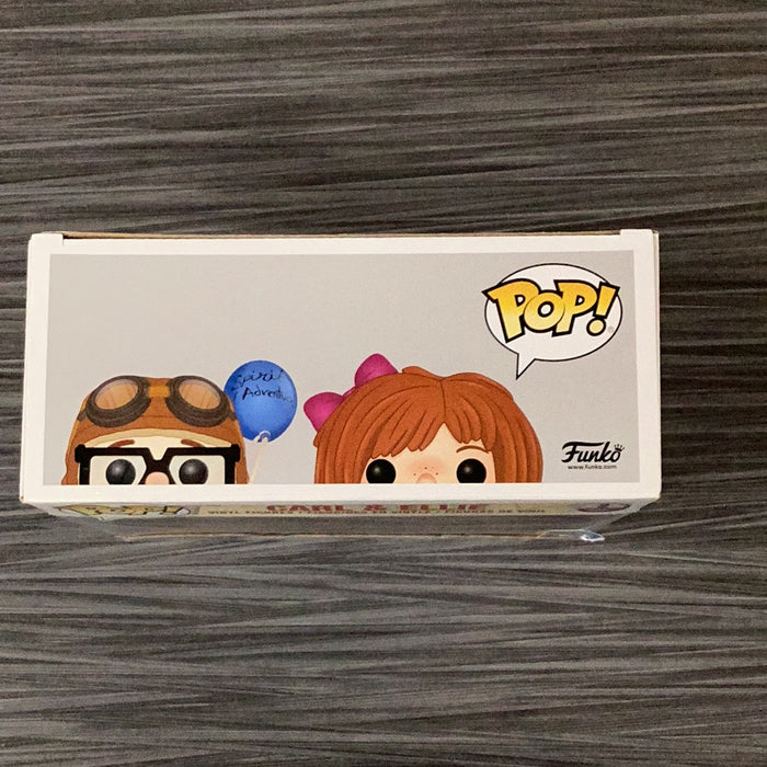 Funko POP! Disney: Up - Carl & Ellie (2019 Summer Convention)(Damaged Box) [2-Pack]