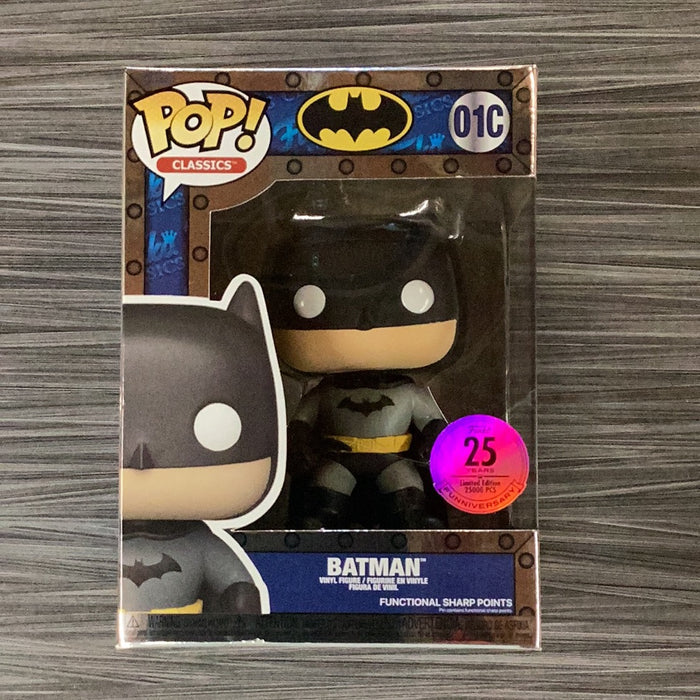 Batman 01C 25th Anniversary LE 25,000 PCS shops Funko Pop Classics SEALED