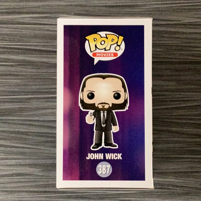 Funko POP! Movies: John Wick 2 - John Wick (CHASE)(Damaged Box)[A] #387