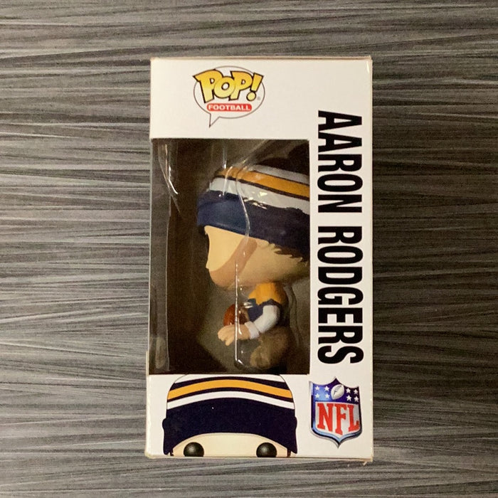 Funko POP! Football: Packers - Aaron Rodgers (Toys R Us)(Damaged Box) #43