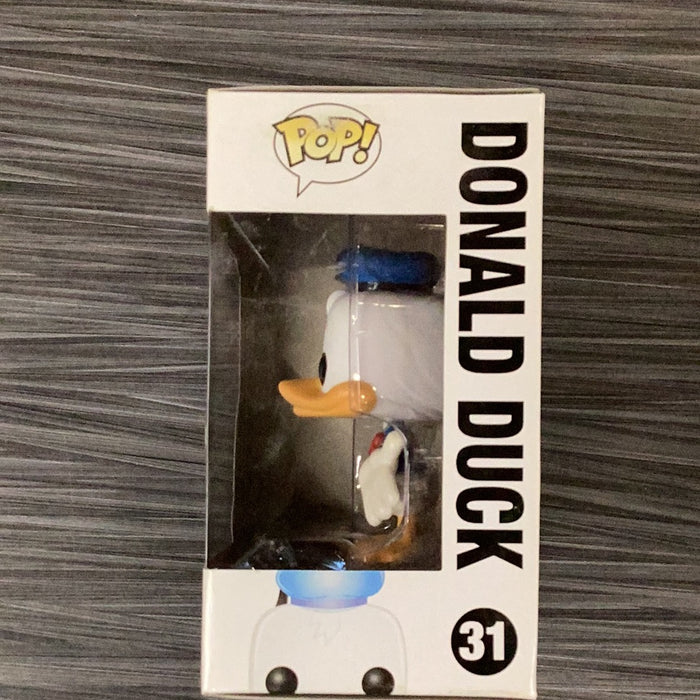 Funko POP! Disney: Donald Duck (Damaged Box) #31