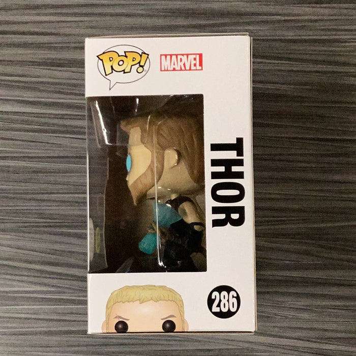 Funko POP! Marvel: Avengers Infinity War - Thor (GiTD)(SF Limited Edition)(Damaged Box) #286