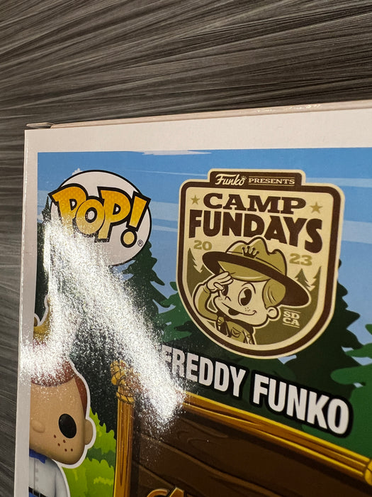 Funko POP! Camp Fundays: Freddy Funko As Captain America (Metallic)(2023 Camp Fundays)(250 PCS)(Damaged Box) [A] #SE