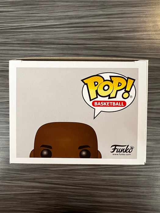 Funko POP! Sports: NBA - Michael Jordan (Big Boy Sticker)(Damaged Box) #55