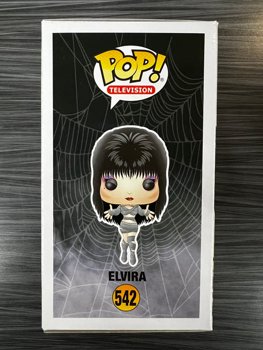 Funko POP! Television: Elvira Mistress of The Dark - Elvira (7BAP)(Signed/Cassandra Peterson/JSA) #542