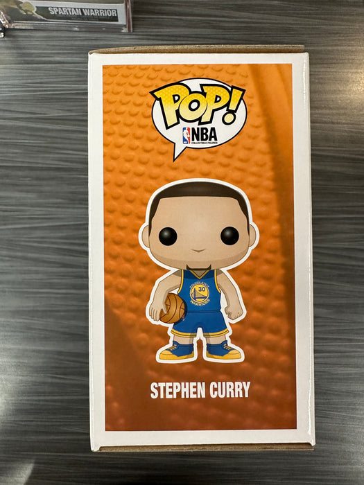 Funko POP! Sports: Kevin Durant & Stephen Curry (Asia)[Canceled 2-Pack](Damaged Box)