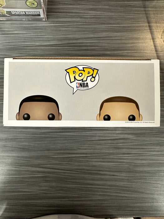 Funko POP! Sports: Kevin Durant & Stephen Curry (Asia)[Canceled 2-Pack](Damaged Box)