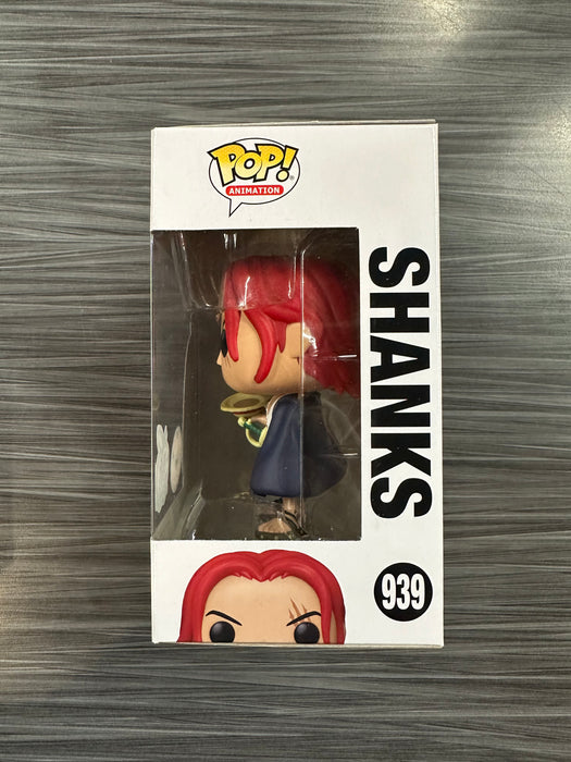 Funko POP! Animation: One Piece - Shanks (Big Apple)(CHASE)(Damaged Box) #939