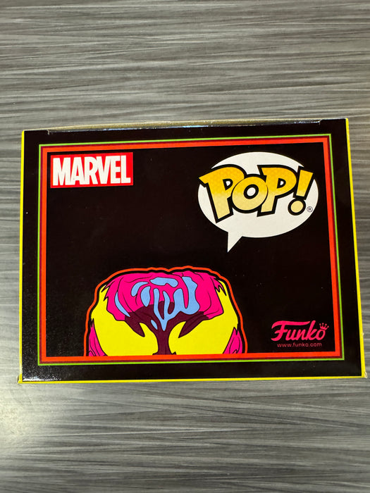 Funko POP! Marvel: Carnage [Black Light](Funko)(Damaged Box) #678