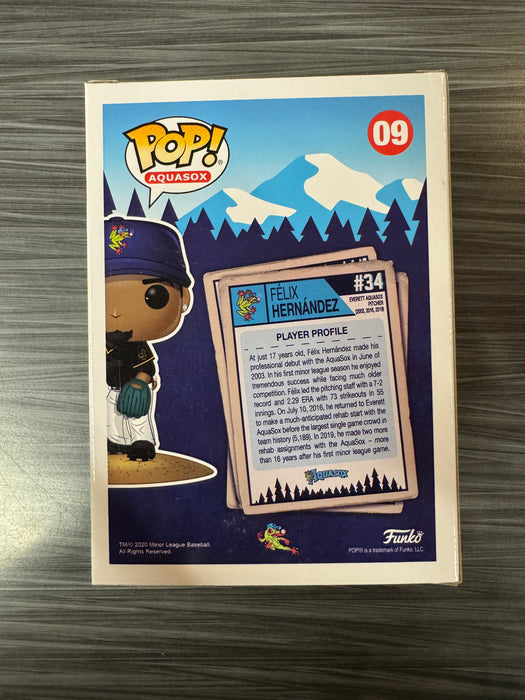 Funko POP! Aquasox: Everett Aquasox - Felix Hernandez [Specialty Jersey] (GiTD)(CHASE)(Funko Field)(Damaged Box) #09