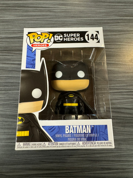 Funko POP! Heroes: DC Super Heroes - Batman (Damaged Box) #144