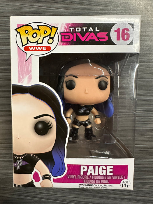 Funko POP! WWE: Total Divas - Paige (Damaged Box)[A] #16