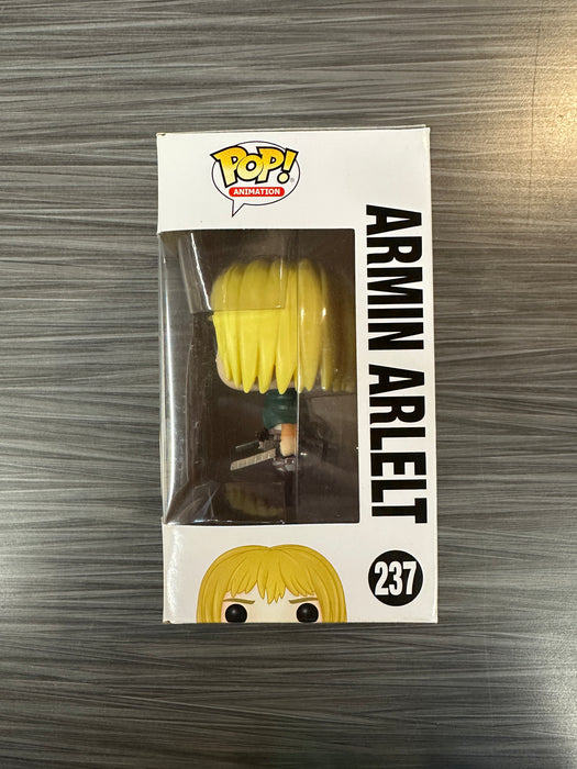 Funko POP! Animation: Attack On Titan - Armin Arlelt (FYE)(Damaged Box) #237