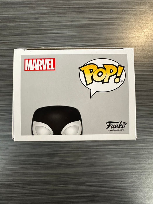 Funko POP! Marvel: Spider-Man (Symbiote Suit)(GiTD)(Funko)(Damaged Box) #725