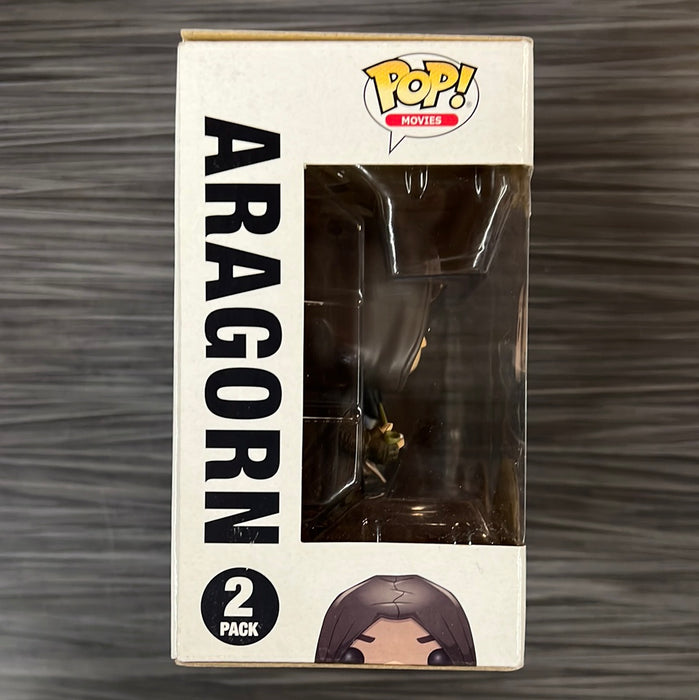 Funko POP! Movies: The Lord of The Rings - Aragorn & Arwen (2017 Summer Convention)(Damaged Box)[2-Pack]